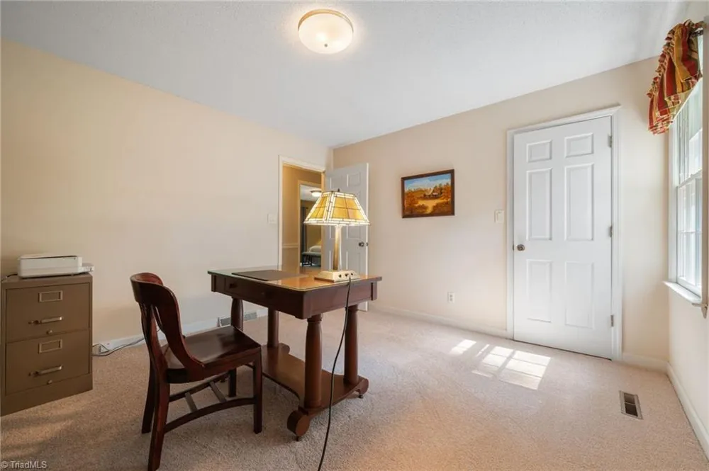 3440 Dixiana Lane Pfafftown, NC 27040