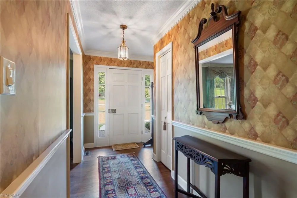 3440 Dixiana Lane Pfafftown, NC 27040