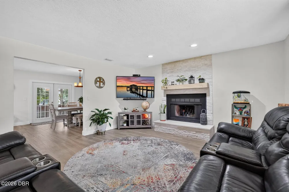 105 Eddy Lane Port Orange, FL 32129
