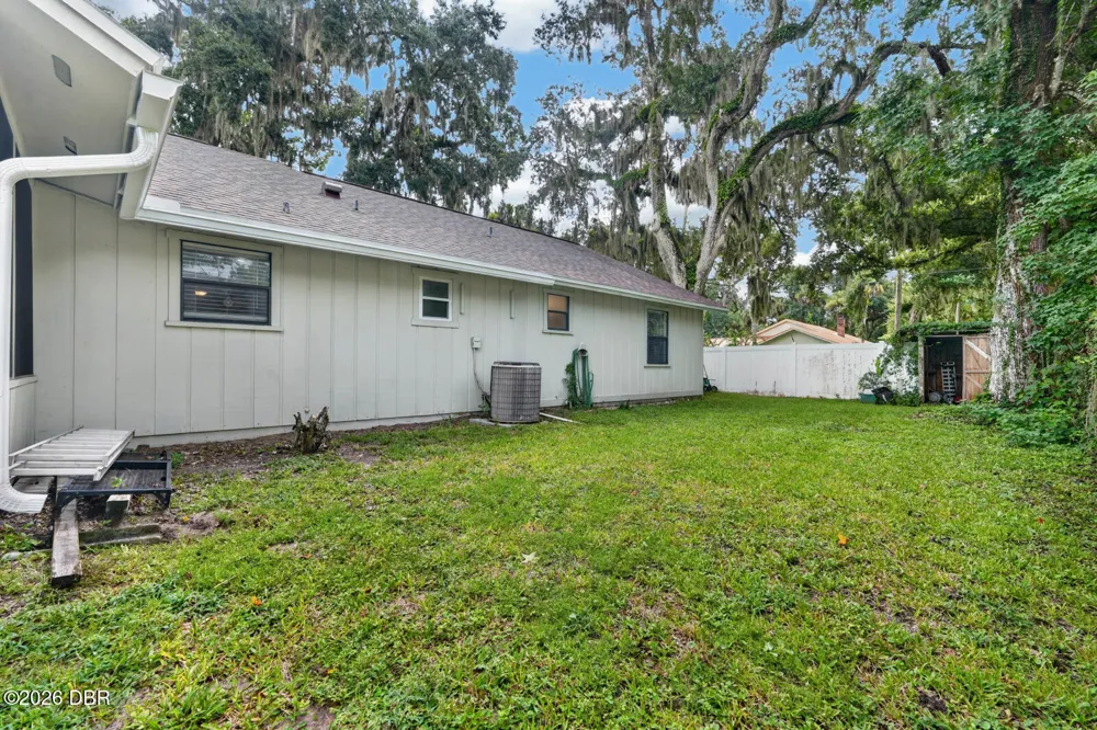 105 Eddy Lane Port Orange, FL 32129