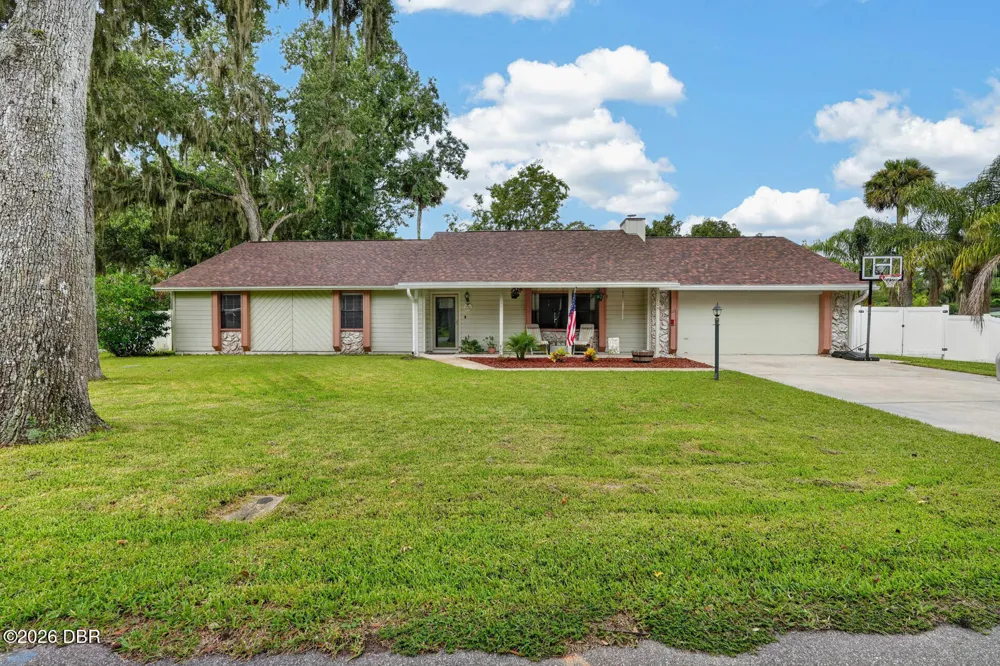 105 Eddy Lane Port Orange, FL 32129