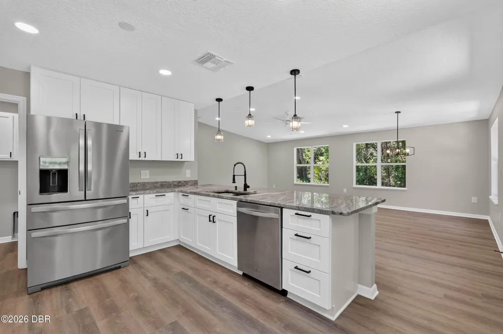288 Mcmillon Drive Orange City, FL 32763
