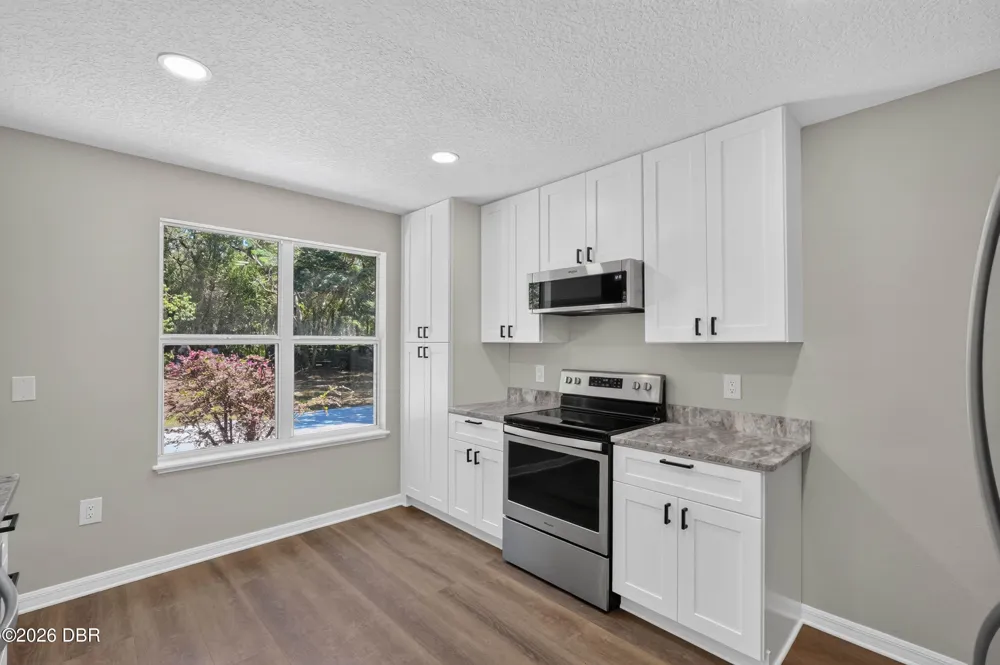 288 Mcmillon Drive Orange City, FL 32763