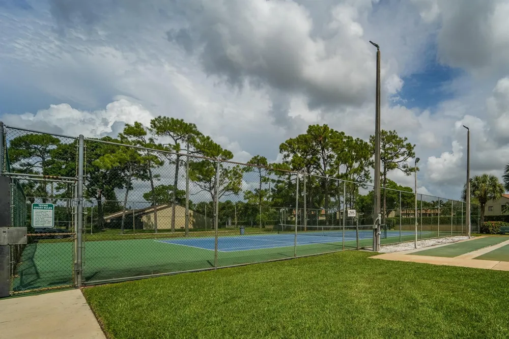 728 Sunny Pine Way #A1 