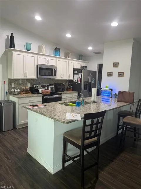 1046 Saturn Court
