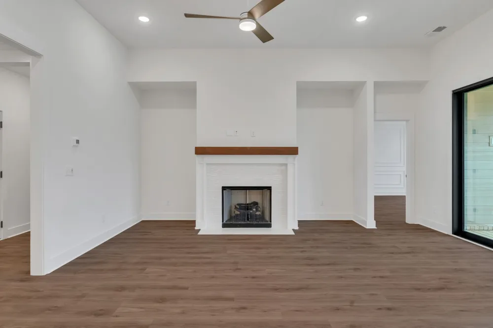 1107 Willow Springs Drive Lebanon, TN 37087