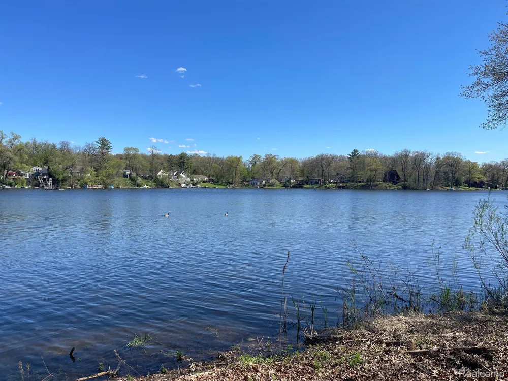 CLARK LAKE ROAD Brighton Township, MI 48114