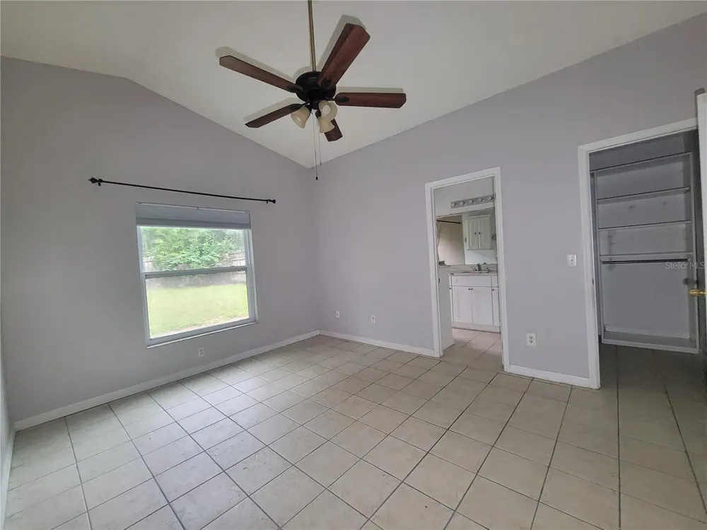 9827 DEAN COVE LANE Orlando, FL 32825