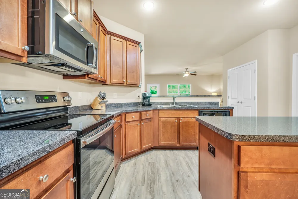 1002 Yorkshire DR Griffin, GA 30223