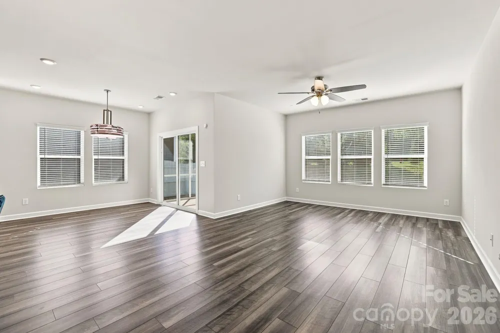 9113 Myrna Drive Gastonia, NC 28056