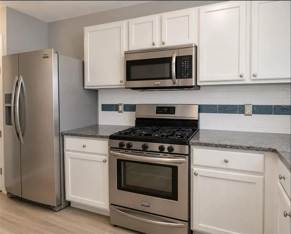 170 Windcroft Court NW Acworth, GA 30101