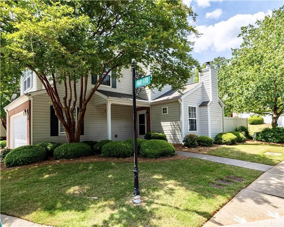 170 Windcroft Court NW Acworth, GA 30101