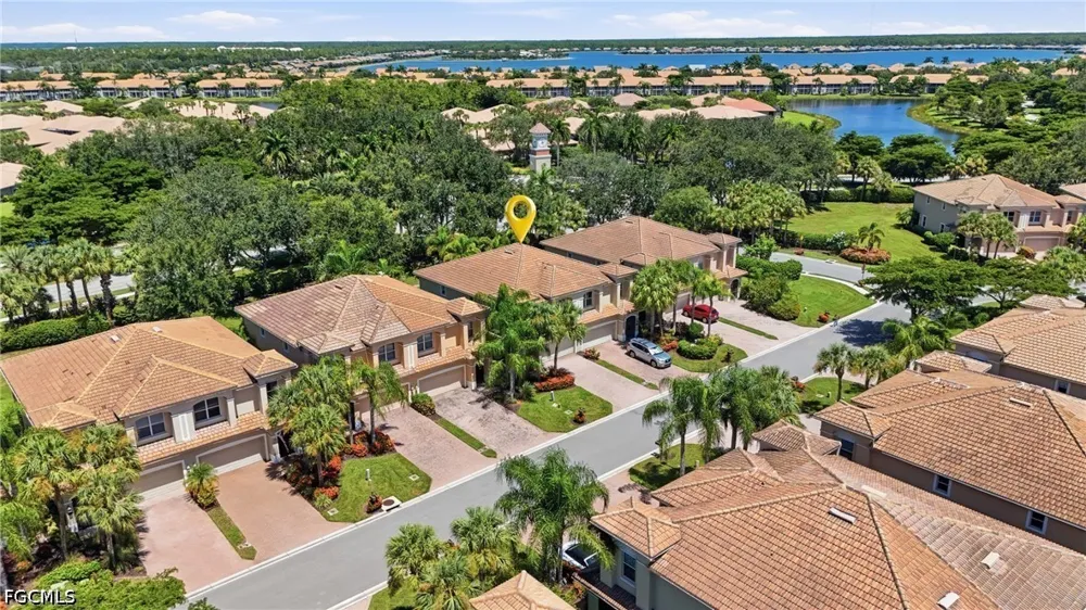 Larino Loop Estero, FL 33928