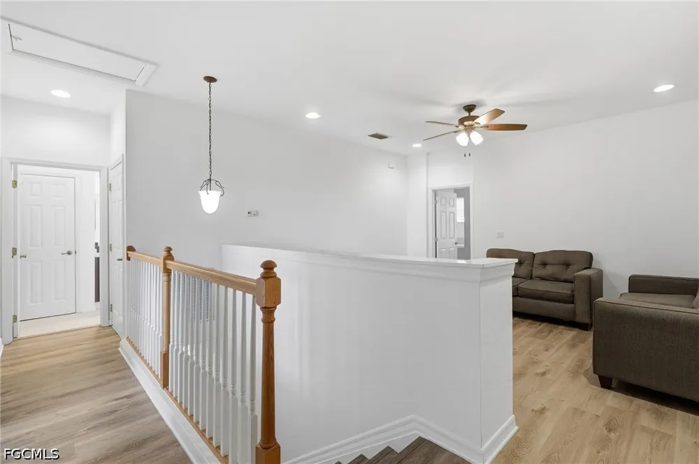 Larino Loop Estero, FL 33928