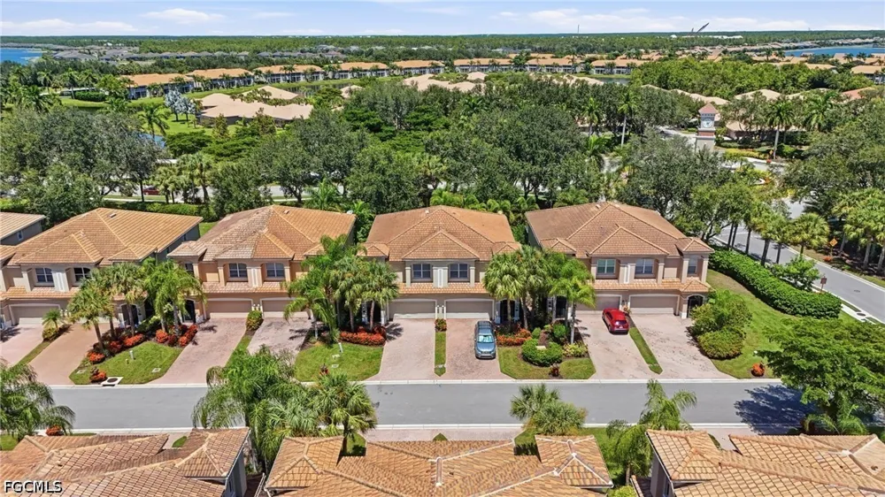 Larino Loop Estero, FL 33928
