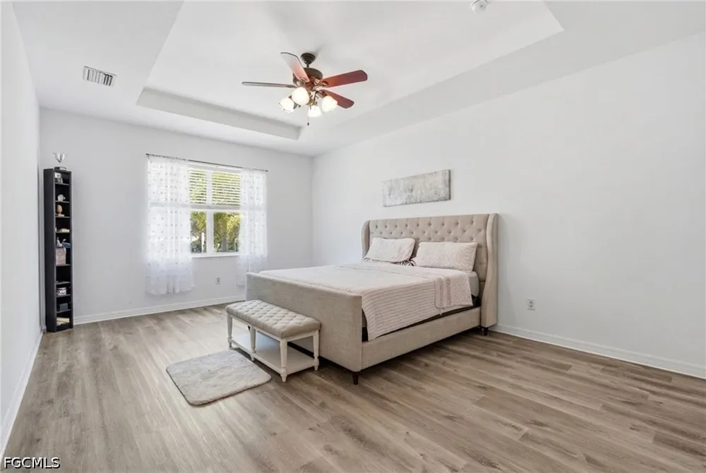 Larino Loop Estero, FL 33928