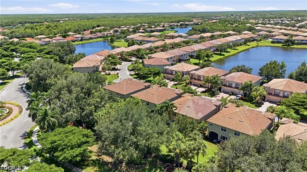 Larino Loop Estero, FL 33928