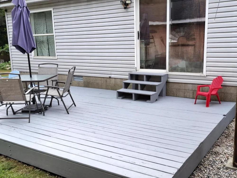 931 W Barney Avenue Muskegon, MI 49441
