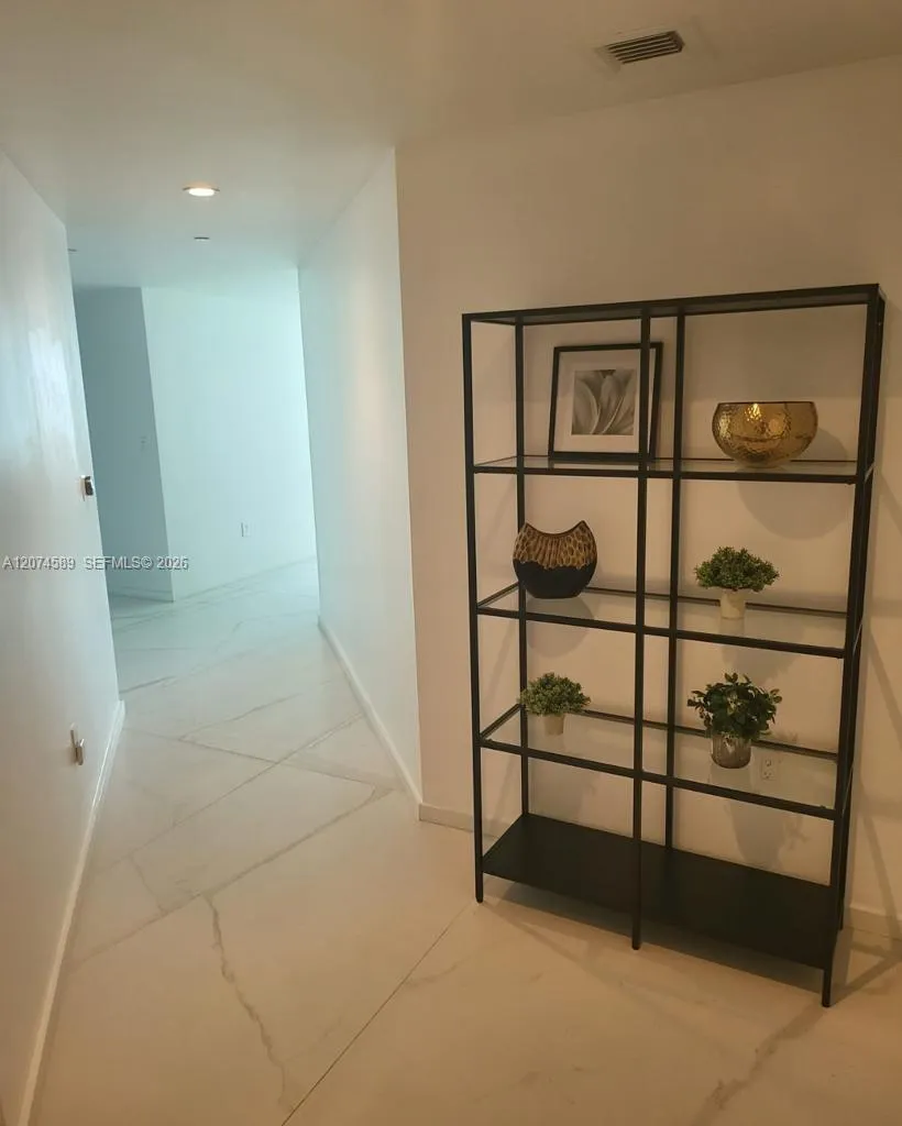 1300 S Miami Ave #2501 Miami, FL 33130