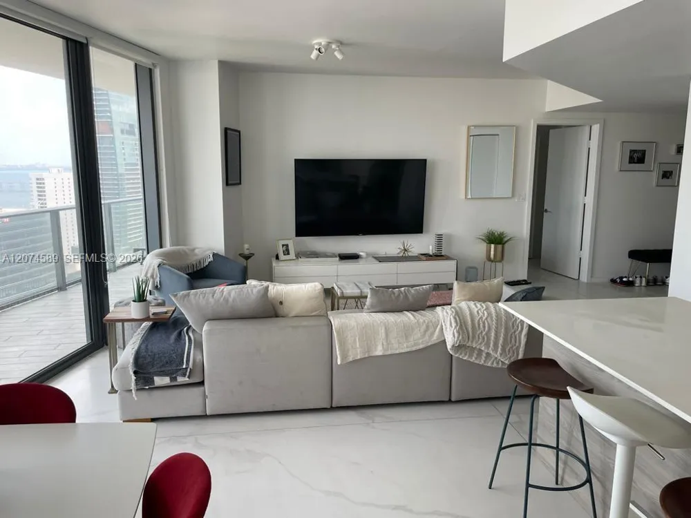 1300 S Miami Ave #2501 Miami, FL 33130