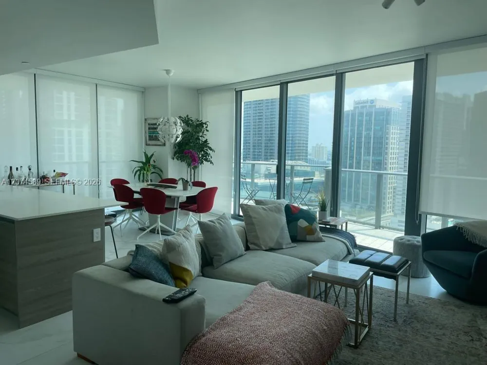 1300 S Miami Ave #2501 Miami, FL 33130
