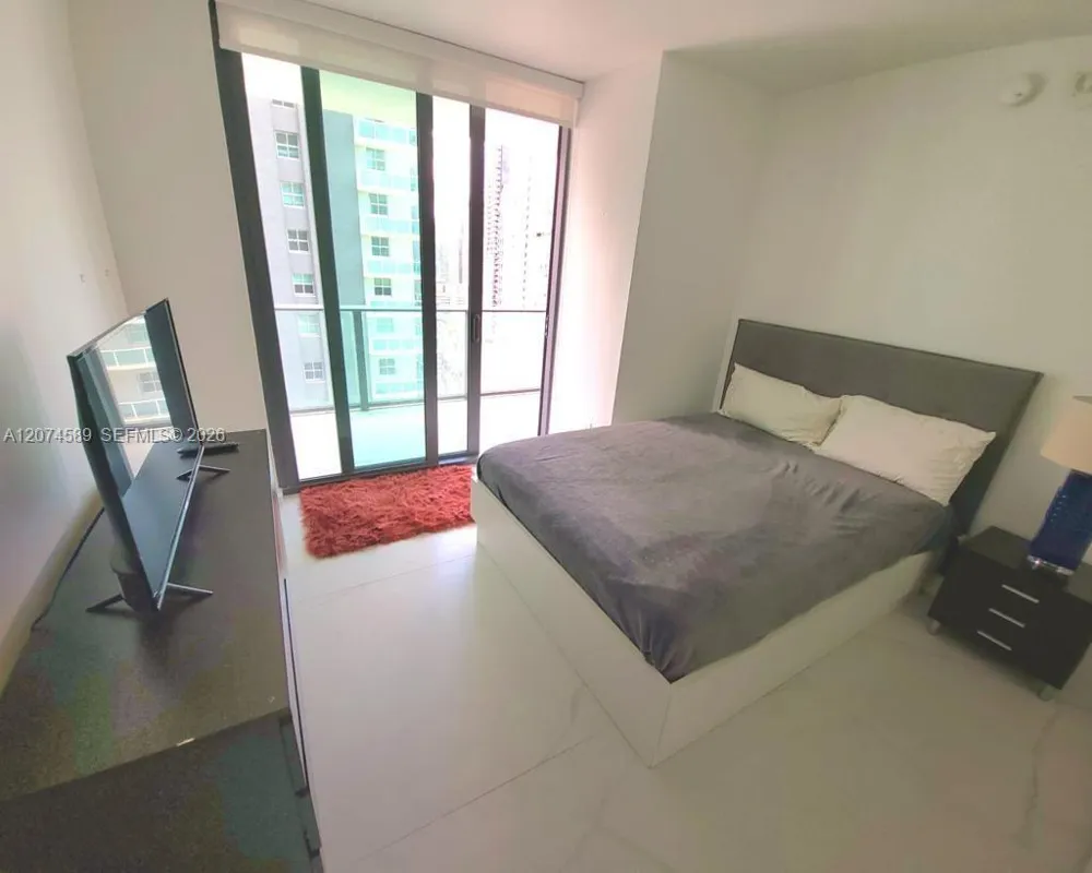 1300 S Miami Ave #2501 Miami, FL 33130