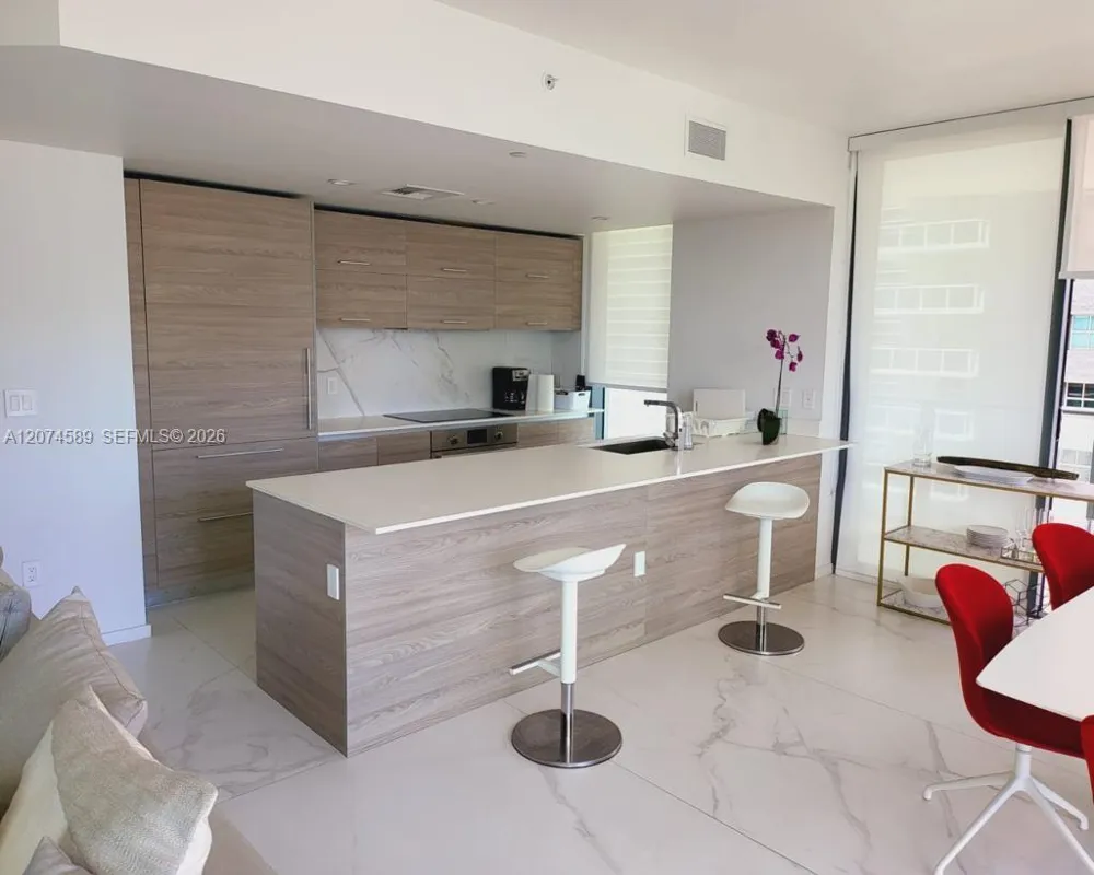 1300 S Miami Ave #2501 Miami, FL 33130