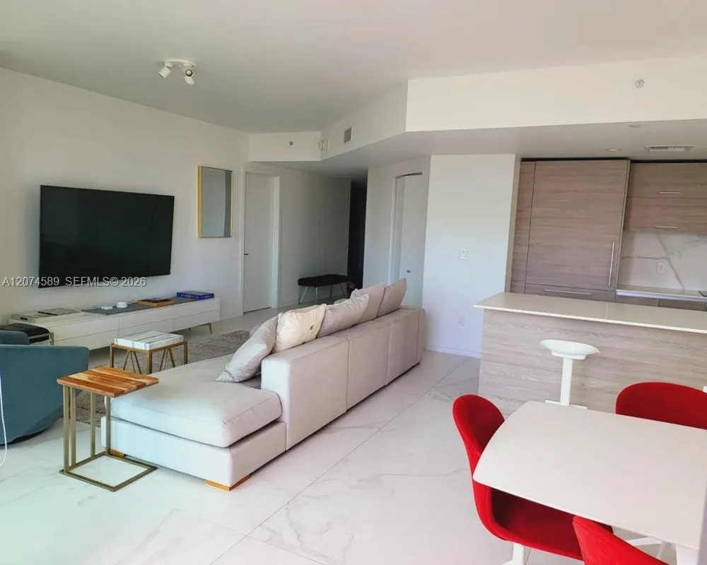 1300 S Miami Ave #2501 Miami, FL 33130