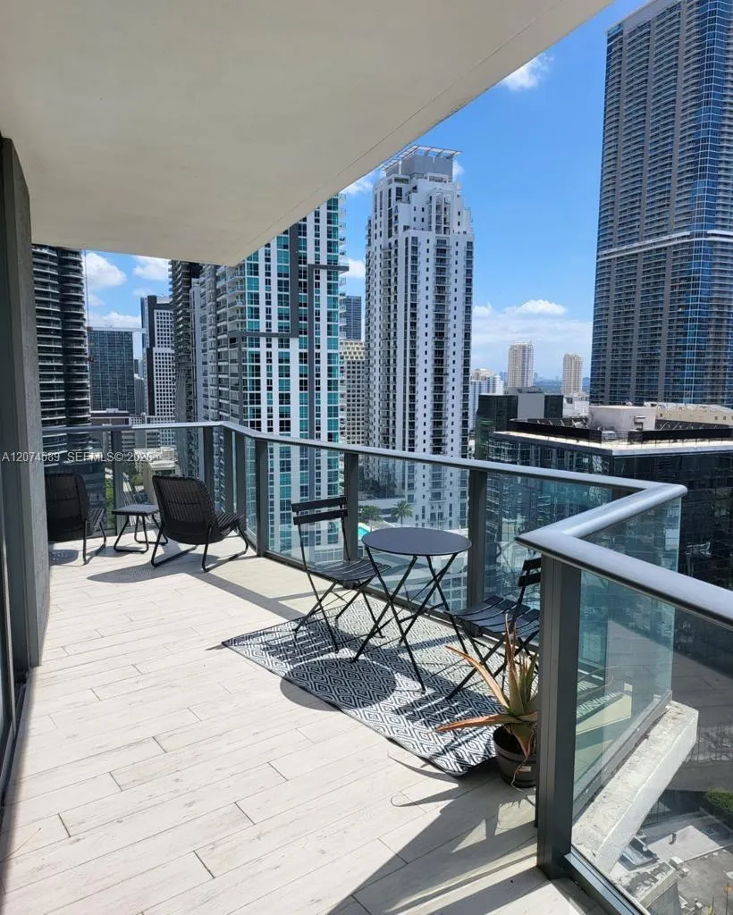 1300 S Miami Ave #2501 Miami, FL 33130