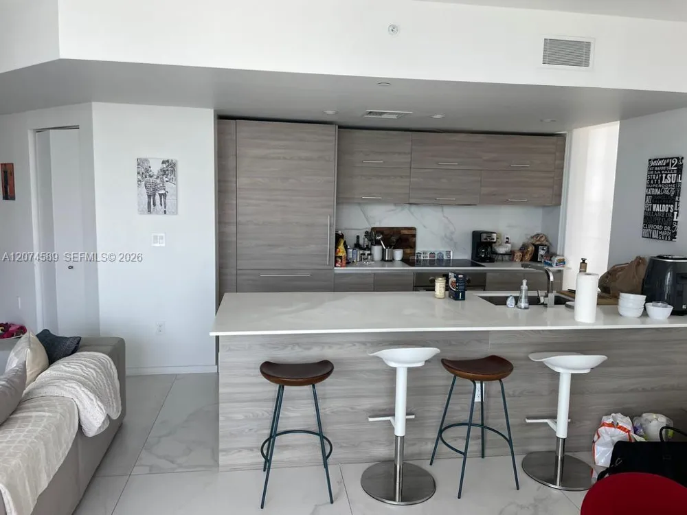 1300 S Miami Ave #2501 Miami, FL 33130