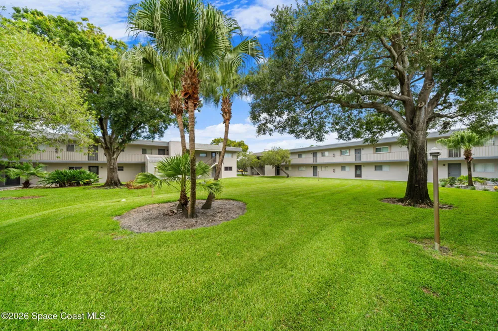 2975 Thrush Drive #235 Melbourne, FL 32935