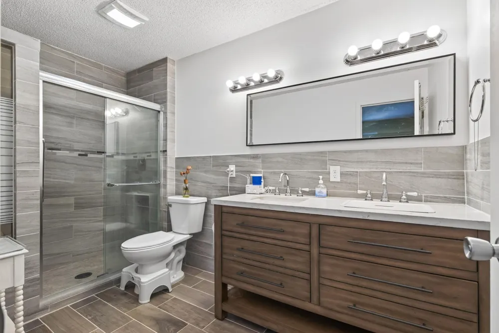 5795 Shannon Trail SE Prior Lake, MN 55372