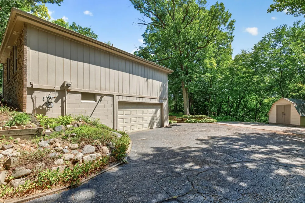 5795 Shannon Trail SE Prior Lake, MN 55372