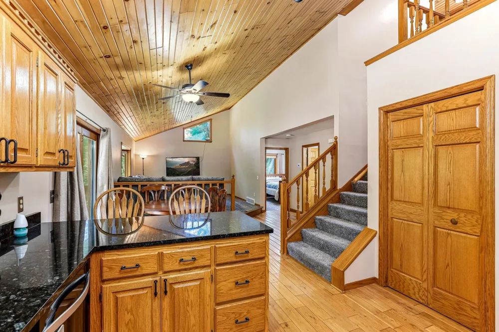 10960 385th Street North Branch, MN 55056