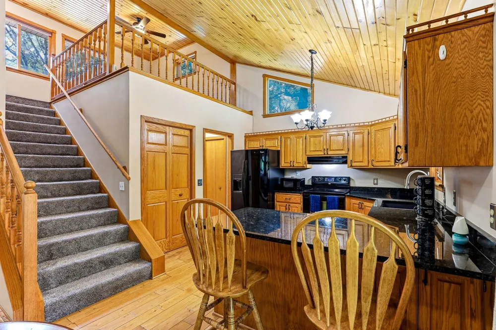 10960 385th Street North Branch, MN 55056