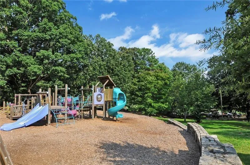 175 Forrest Lake Drive Sandy Springs, GA 30327