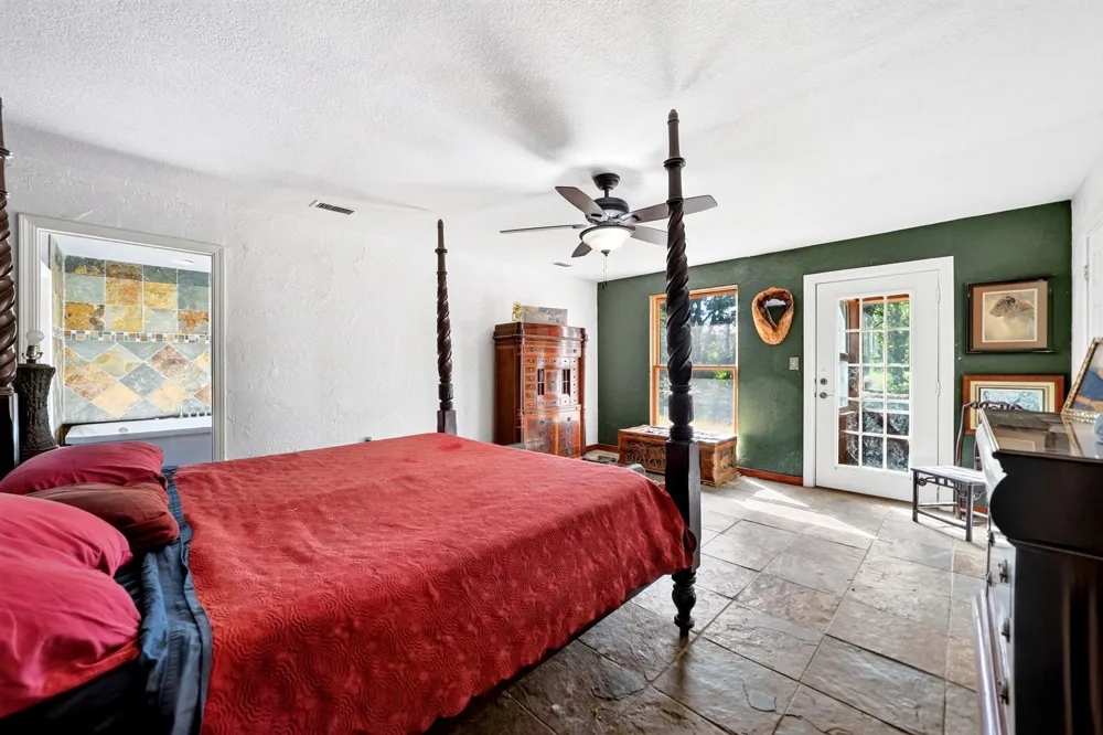 10148 Bluebonnet Drive Scurry, TX 75158