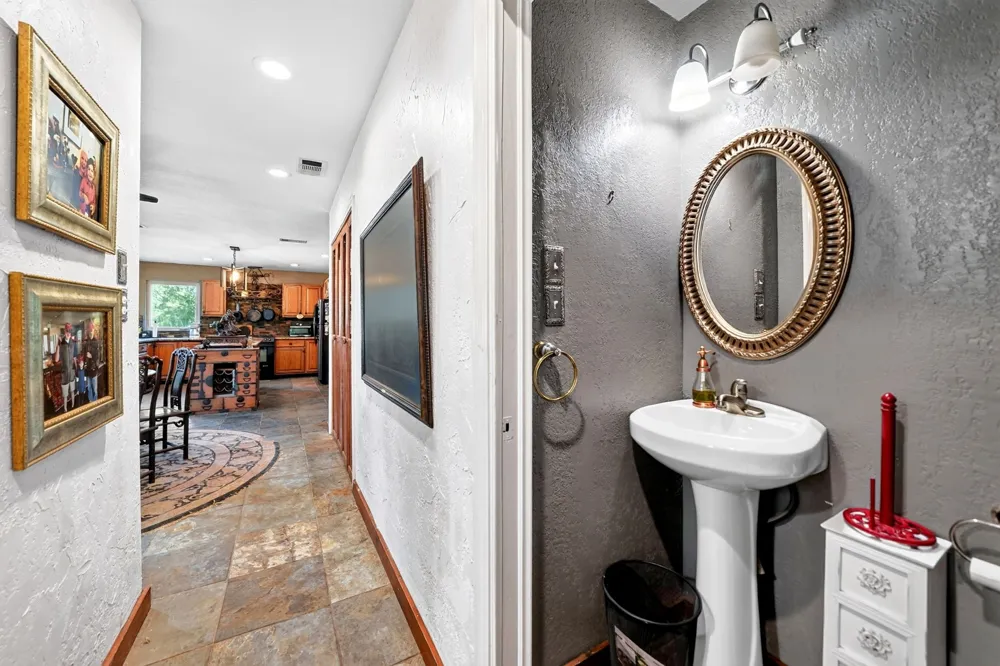 10148 Bluebonnet Drive Scurry, TX 75158