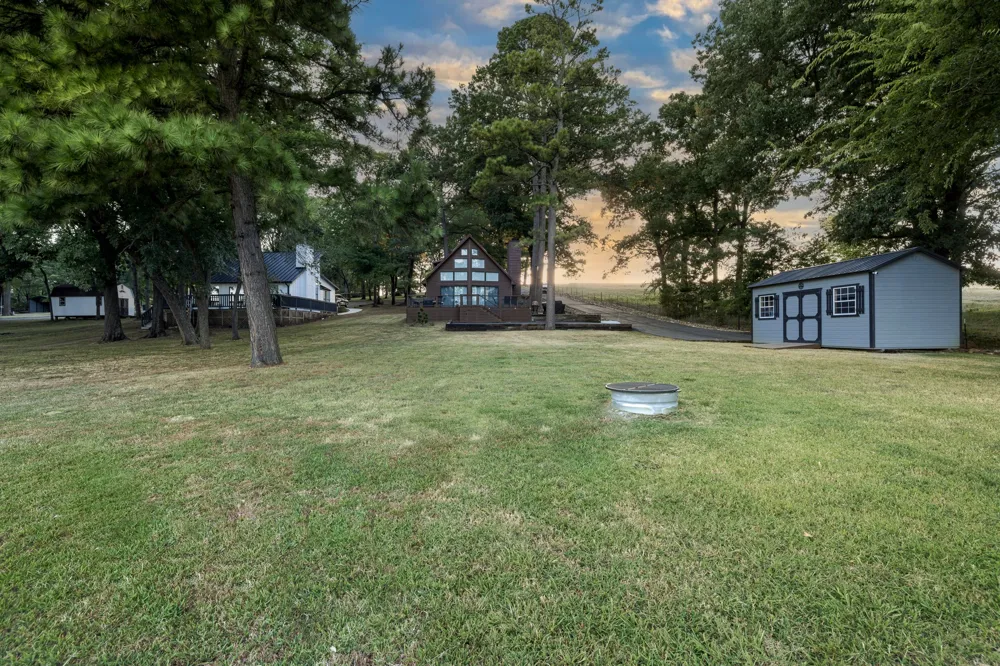 61 Rocky Point Road Mount Vernon, TX 75457