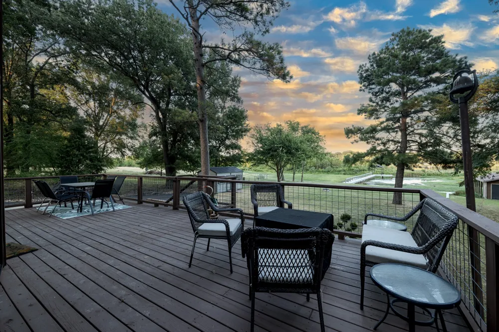 61 Rocky Point Road Mount Vernon, TX 75457