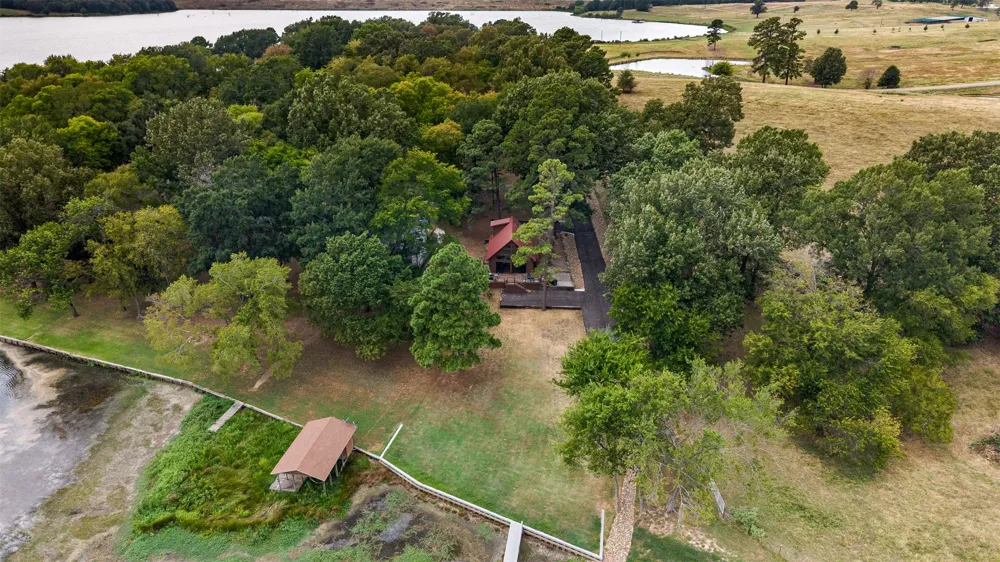 61 Rocky Point Road Mount Vernon, TX 75457