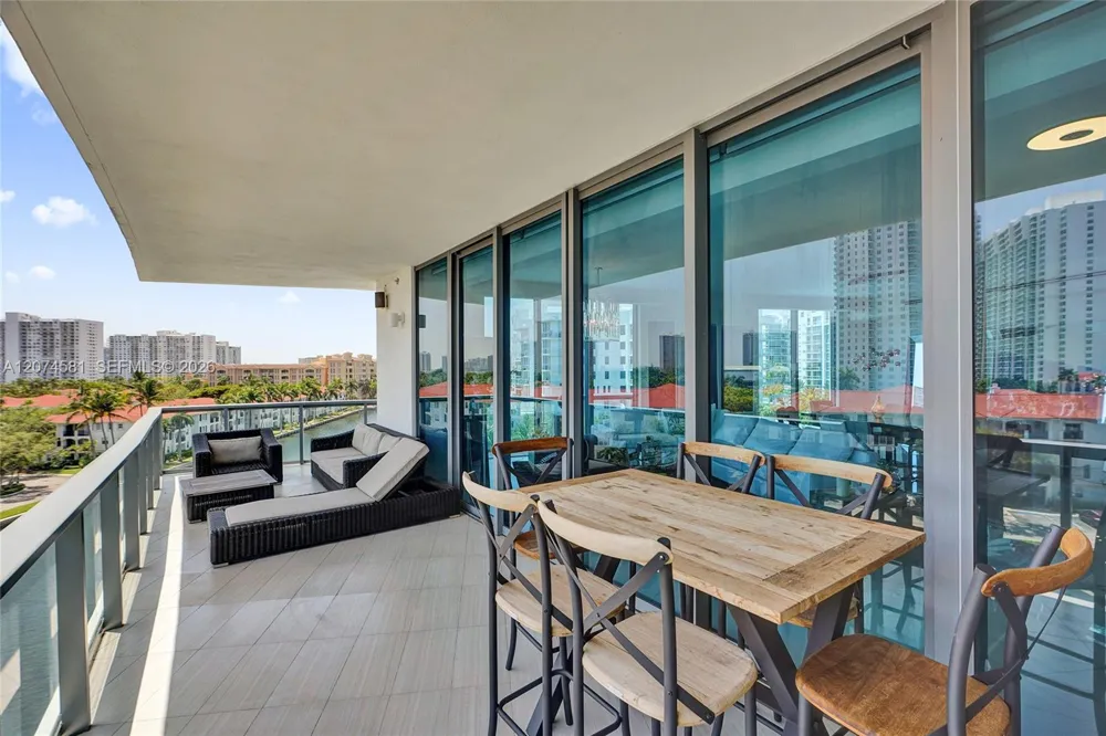 3250 NE 188th St #501 Aventura, FL 33180
