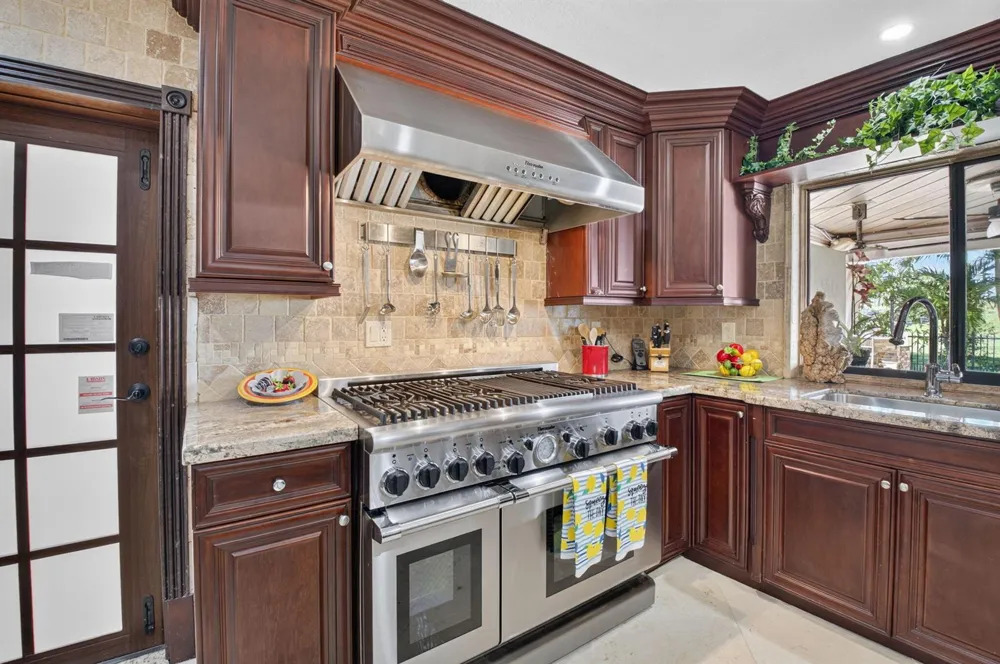 663 DEER CREEK HOLLOWS CIRCLE Deerfield Beach, FL 33442