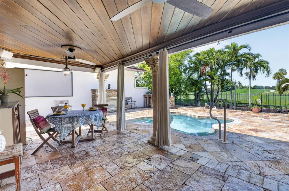 663 DEER CREEK HOLLOWS CIRCLE Deerfield Beach, FL 33442