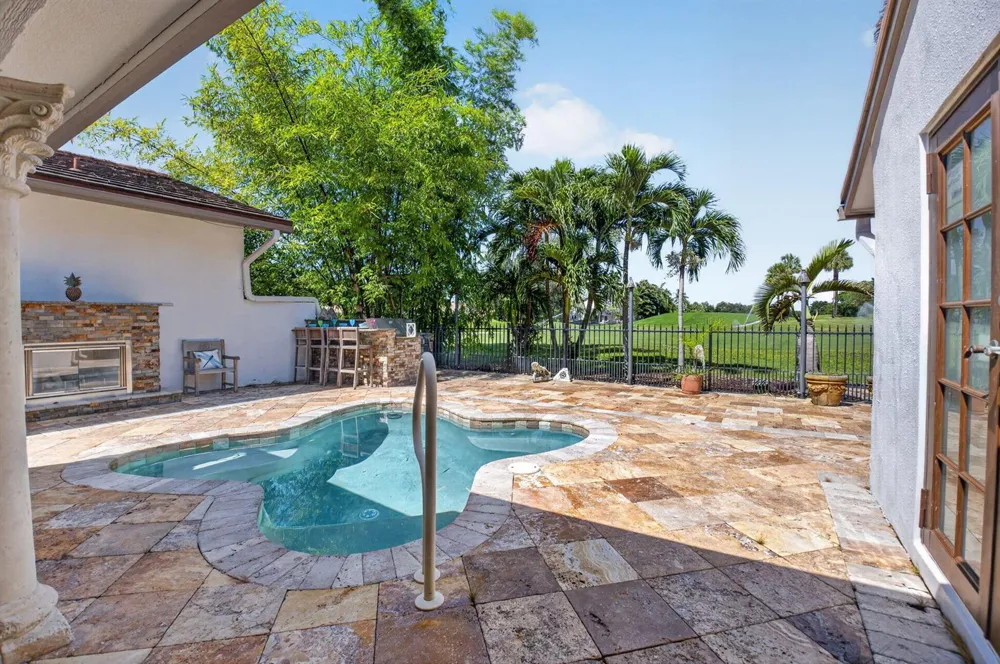 663 DEER CREEK HOLLOWS CIRCLE Deerfield Beach, FL 33442