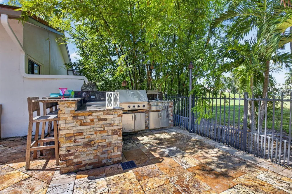 663 DEER CREEK HOLLOWS CIRCLE Deerfield Beach, FL 33442
