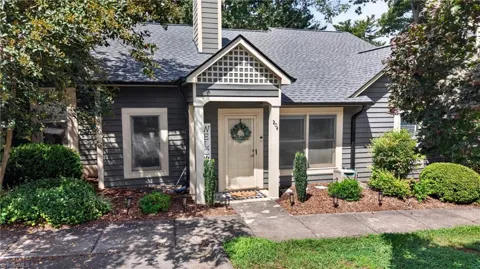 204 Tabor View Lane