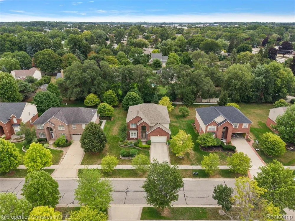 24354 Amanda Lane Novi City, MI 48375
