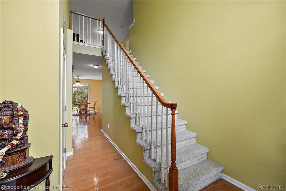 24354 Amanda Lane Novi City, MI 48375