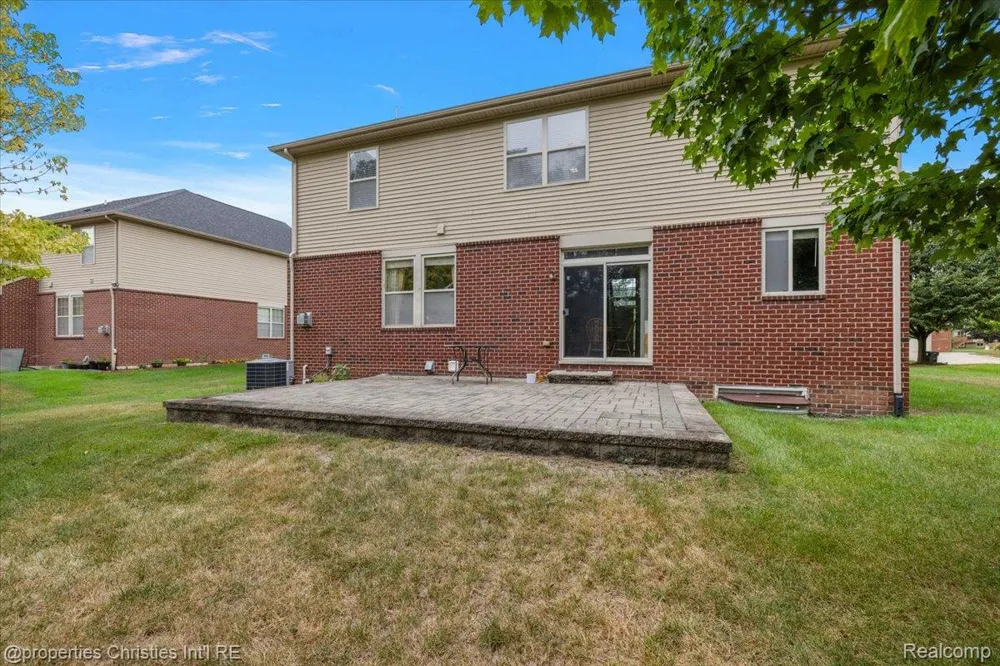 24354 Amanda Lane Novi City, MI 48375